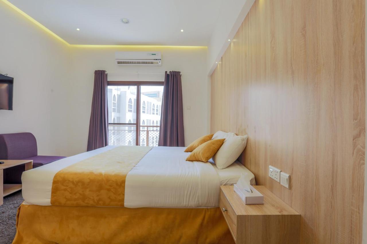 24 Gold Hotel Dubai Exterior foto