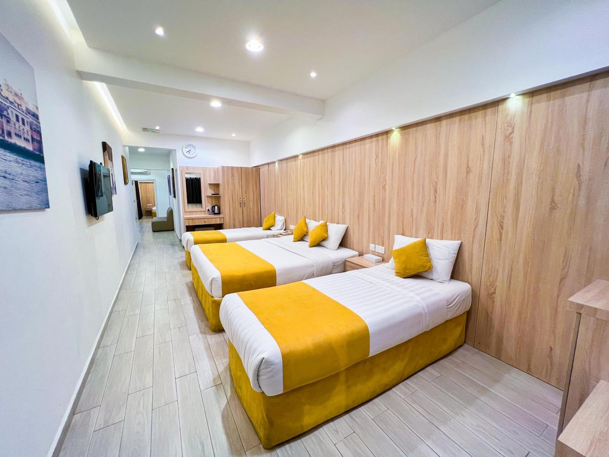 24 Gold Hotel Dubai Exterior foto